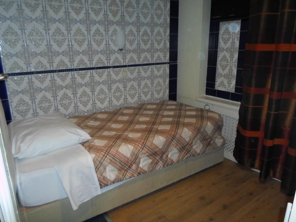 Hotel Turkuaz Rotterdam Room photo
